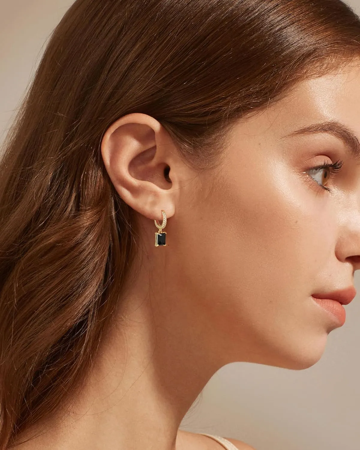 Small Hoop Earrings for Women, 18k Gold Plated Huggie Dangle Dainty Green Drop Earrings Jewelry For Women Gift