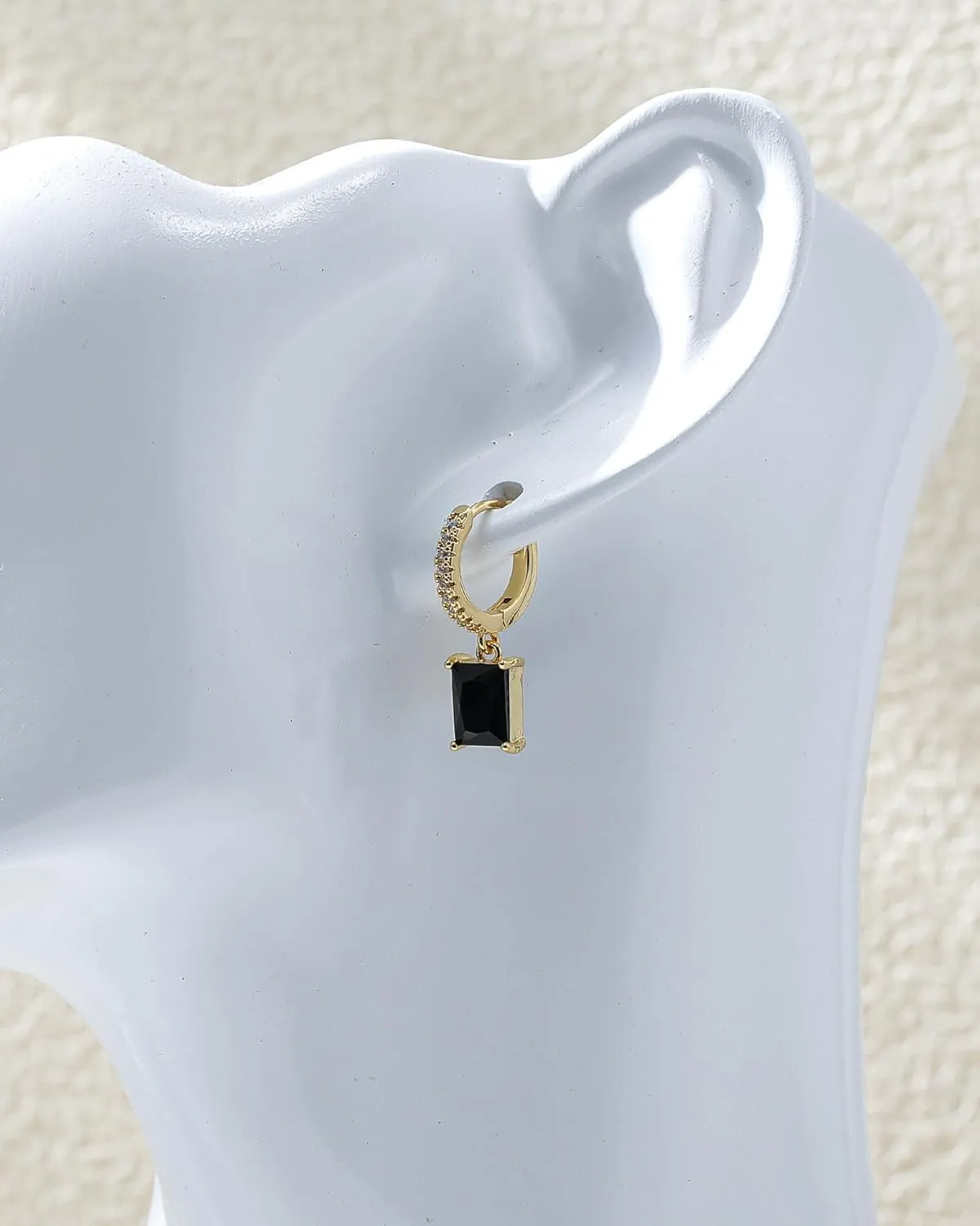 Small Hoop Earrings for Women, 18k Gold Plated Huggie Dangle Dainty Green Drop Earrings Jewelry For Women Gift